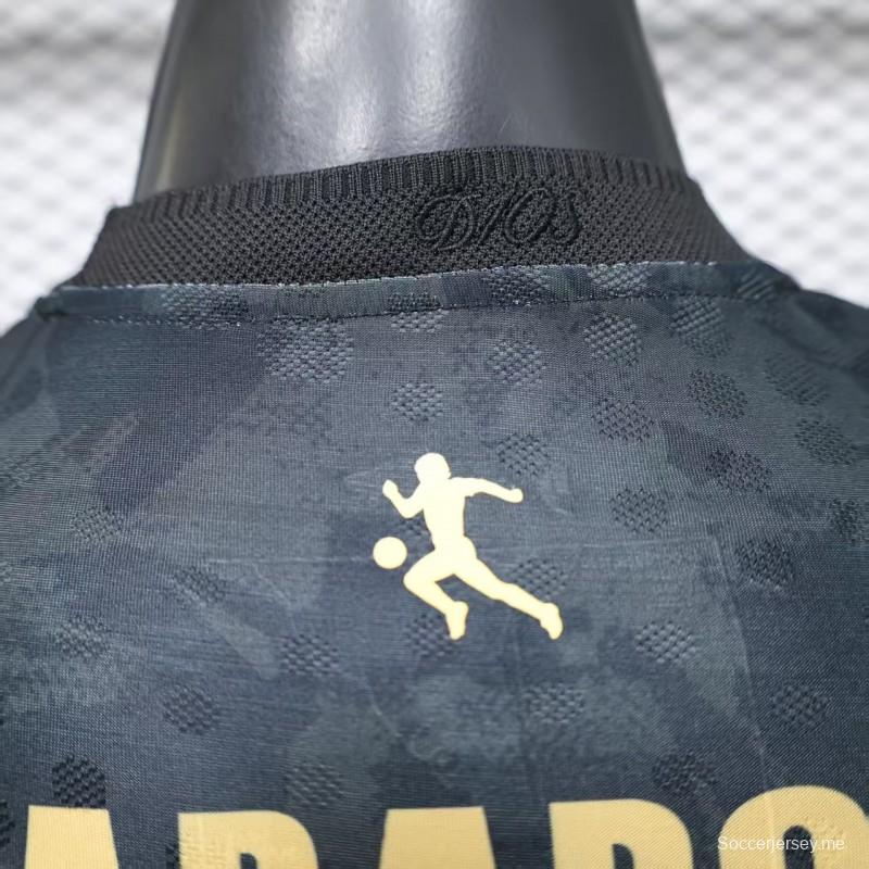 قميص اللاعب الإصدار 2026، طراز "أرجنتينا الأسود مع الشمس الذهبية"، الإصدار الخاص