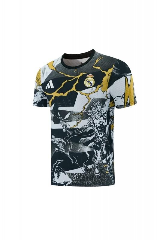 26/27  ريال مدريد أسود × مارفل  قميص بأكمام قصيرة + شورت كرة قدم