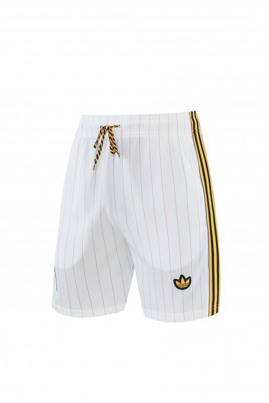 26/27 مانشستر يونايتد - قميص أبيض بأكمام قصيرة + شورت كرة قدم