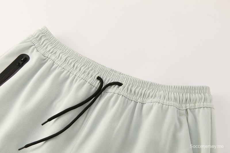 26/27 بدلة رياضية من إنتر ميلان بلون أخضر فاتح مع سحاب كامل وغطاء للرأس + بنطال طويل