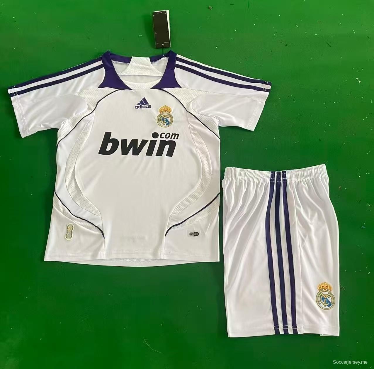 قميص ريال مدريد الرئيسي للأطفال طراز 2007/08 باللونين الأبيض والأرجواني