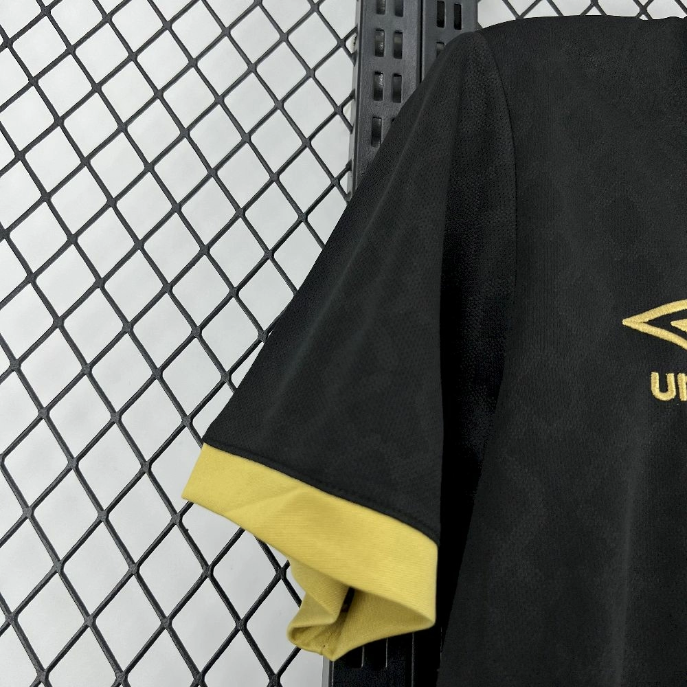 2025/26 قميص وست هام يونايتد الثالث 2025/26