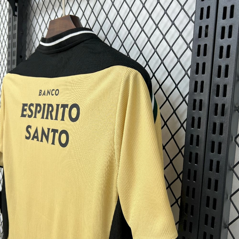 2000/04 قميص سبورتنج سبورتنج سي بي الرجعية خارج الديار 2000/04