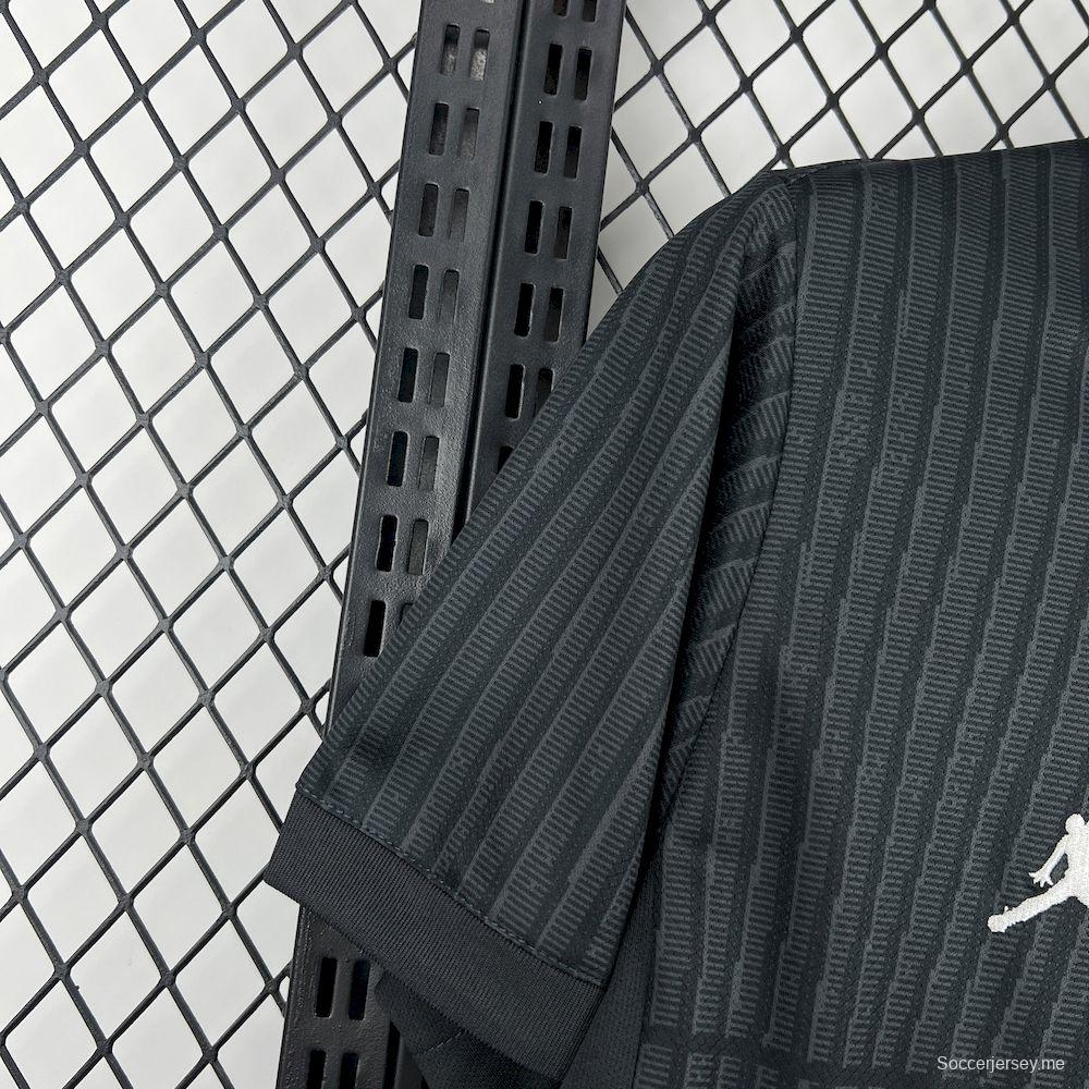 2025/26 القميص الرابع لرجال باريس سان جيرمان 2025/26