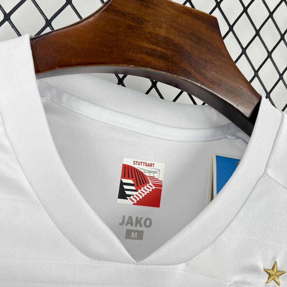 2025/25/26 قميص شتوتجارت للرجال على أرضه