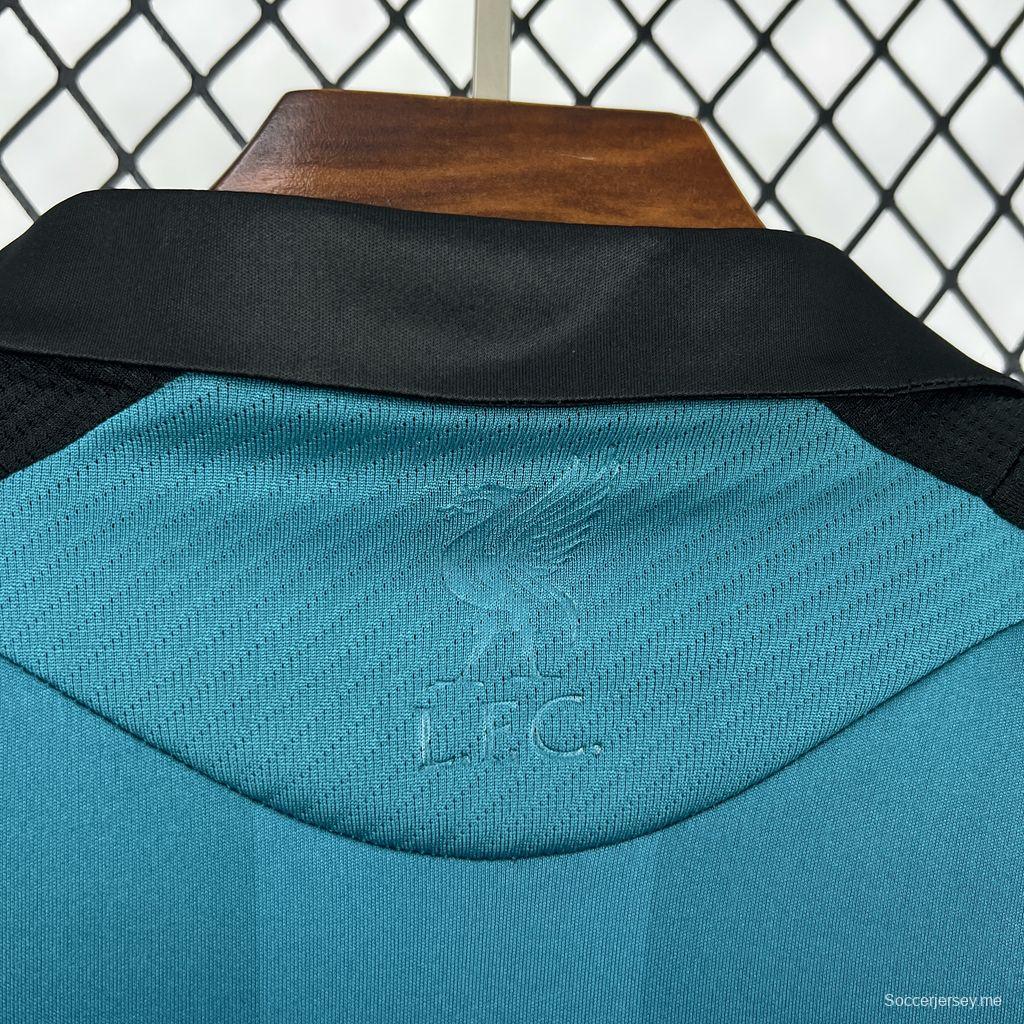 2008/09 قميص ليفربول الثالث الرجعي