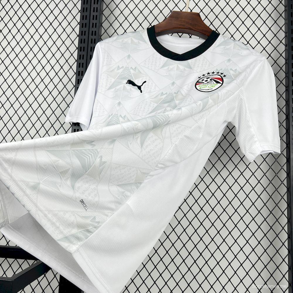 قميص مصر للرجال في كأس العالم 2026 (قميص المباريات الخارجية)