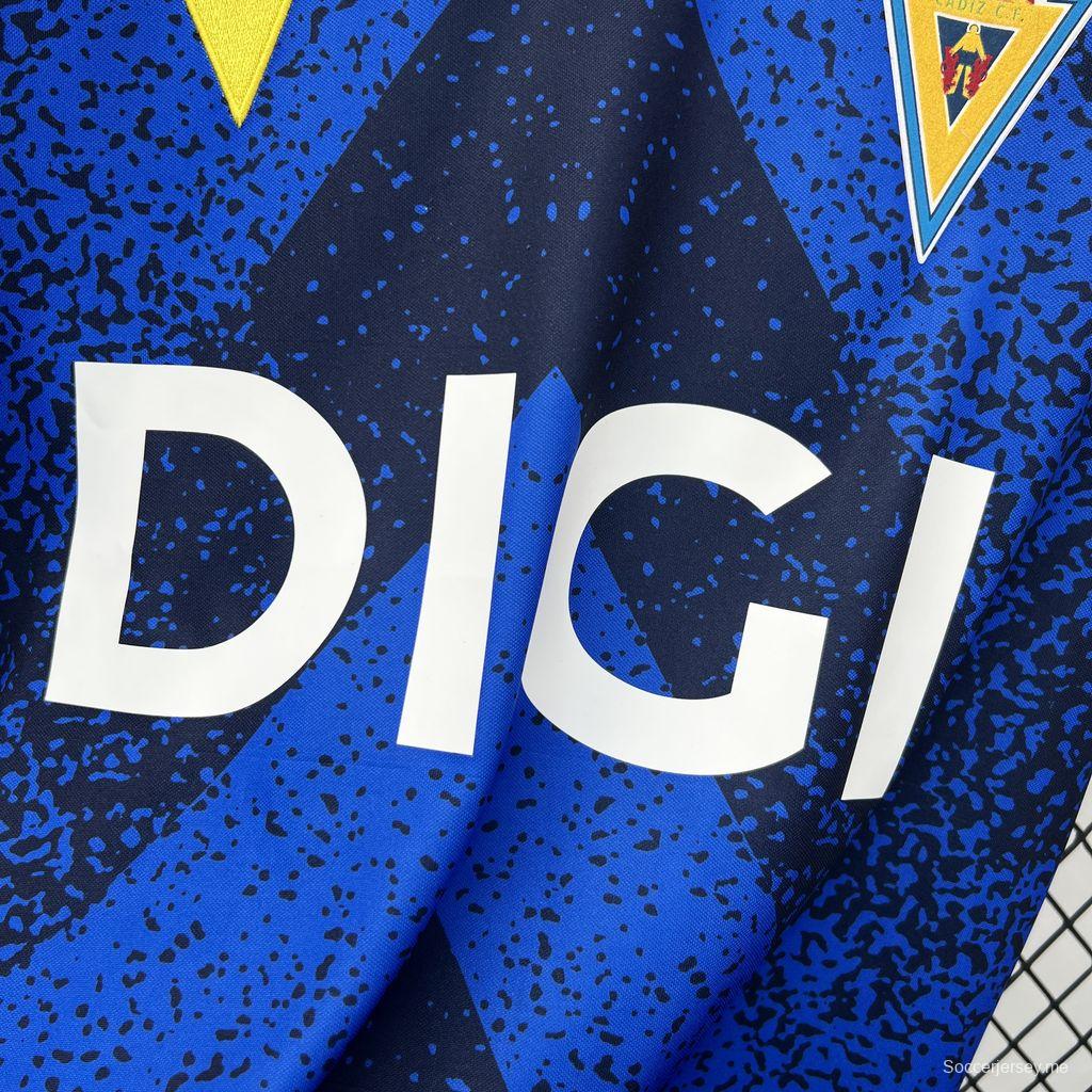 قميص كاديز الرجالي الطراز القديم لموسم 2025/26