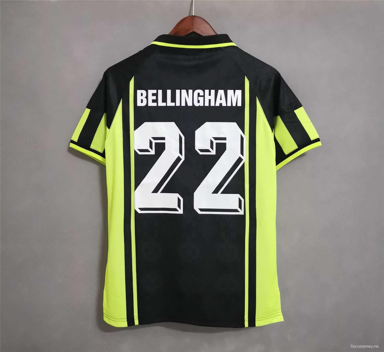 قميص فريق بوروسيا دورتموند 96/97 ريترو خارج الديار
