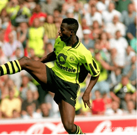 قميص فريق بوروسيا دورتموند 96/97 القديم
