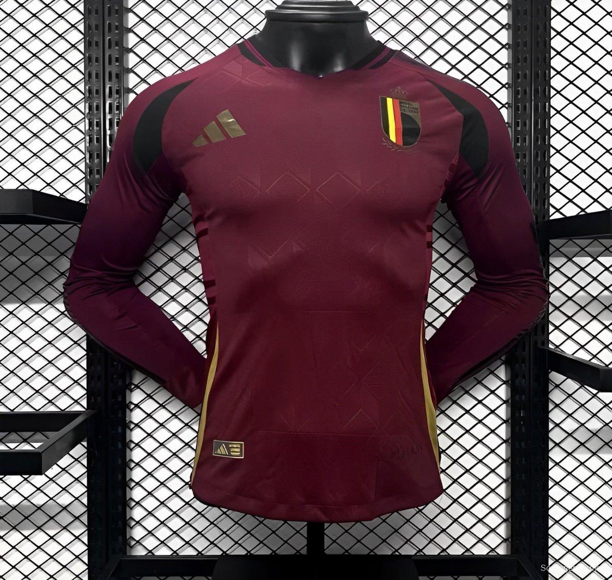 نسخة اللاعب 2024 قميص بأكمام داخلية بلجيكا 2024
