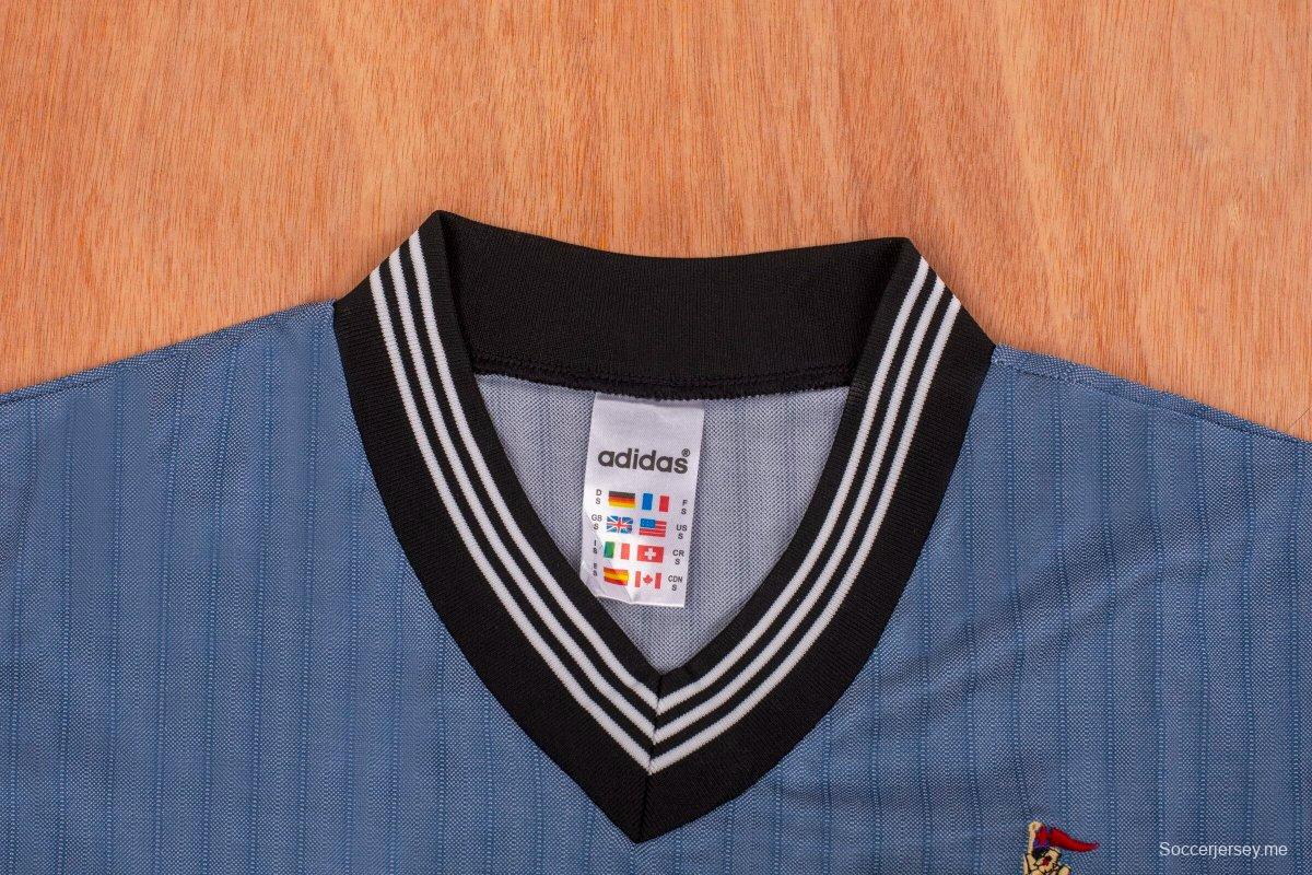 قميص ريترو 95/96 نيوكاسل يونايتد Away رمادي اللون
