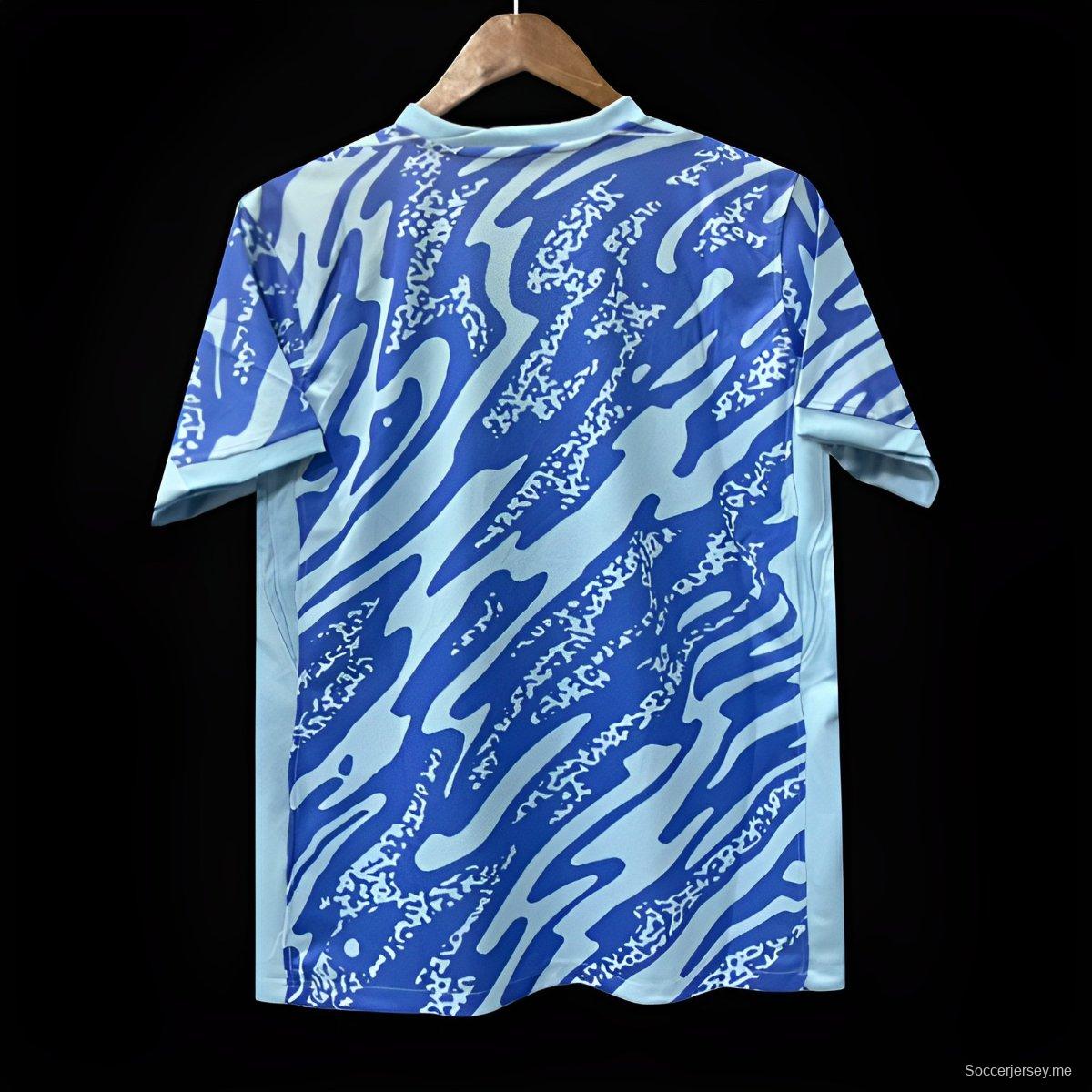 2024 قميص البرتغال الأزرق قبل المباراة
