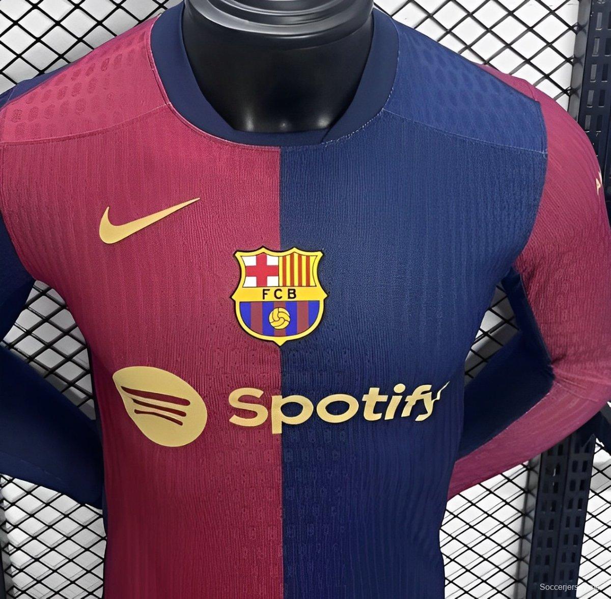 نسخة اللاعب 24/25 قميص بأكمام طويلة الأكمام من برشلونة 24/25
