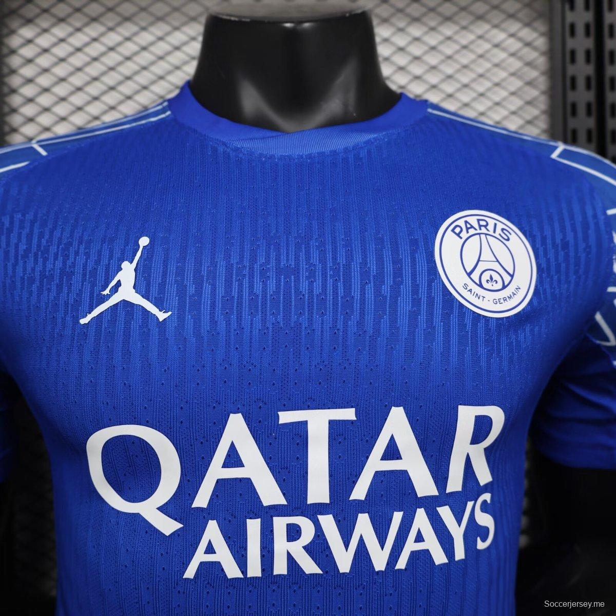 إصدار اللاعب 24/25 قميص باريس سان جيرمان الثالث الأزرق
