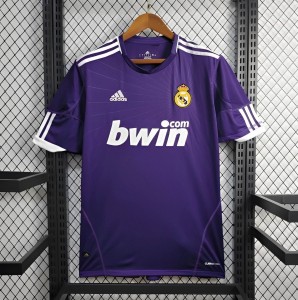 10/11 قميص ريترو ريال مدريد الثالث القديم