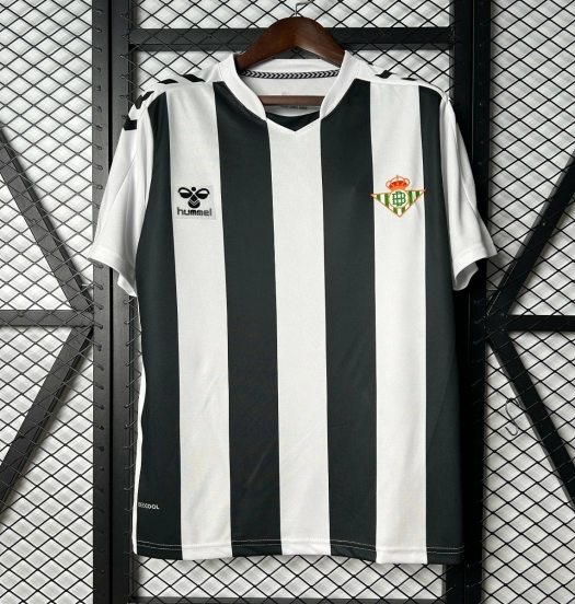 25/26 ريال بيتيس الإصدار الخاص 25/26