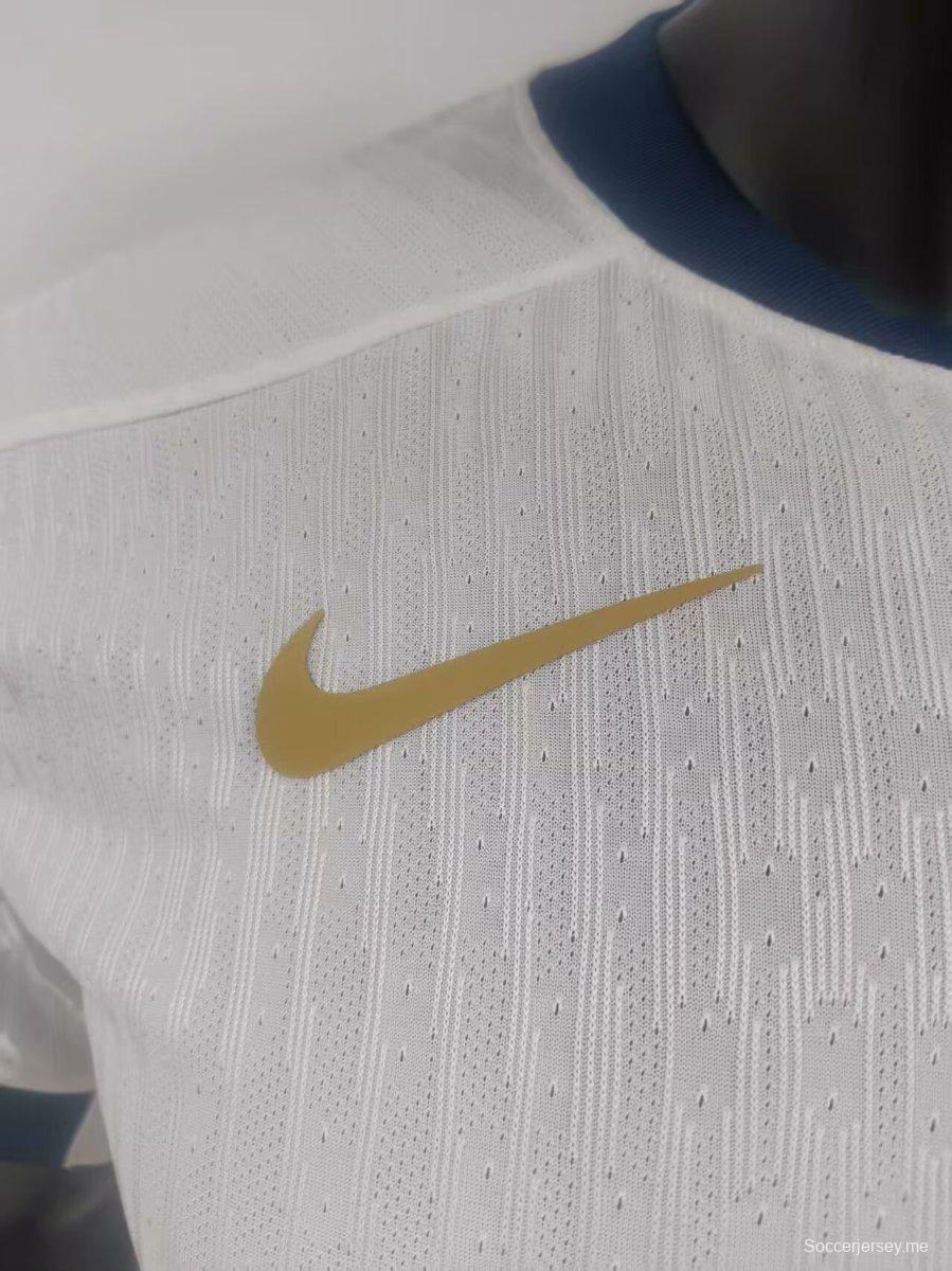 24/25 قميص برشلونة × ترافيس سكوت الأبيض