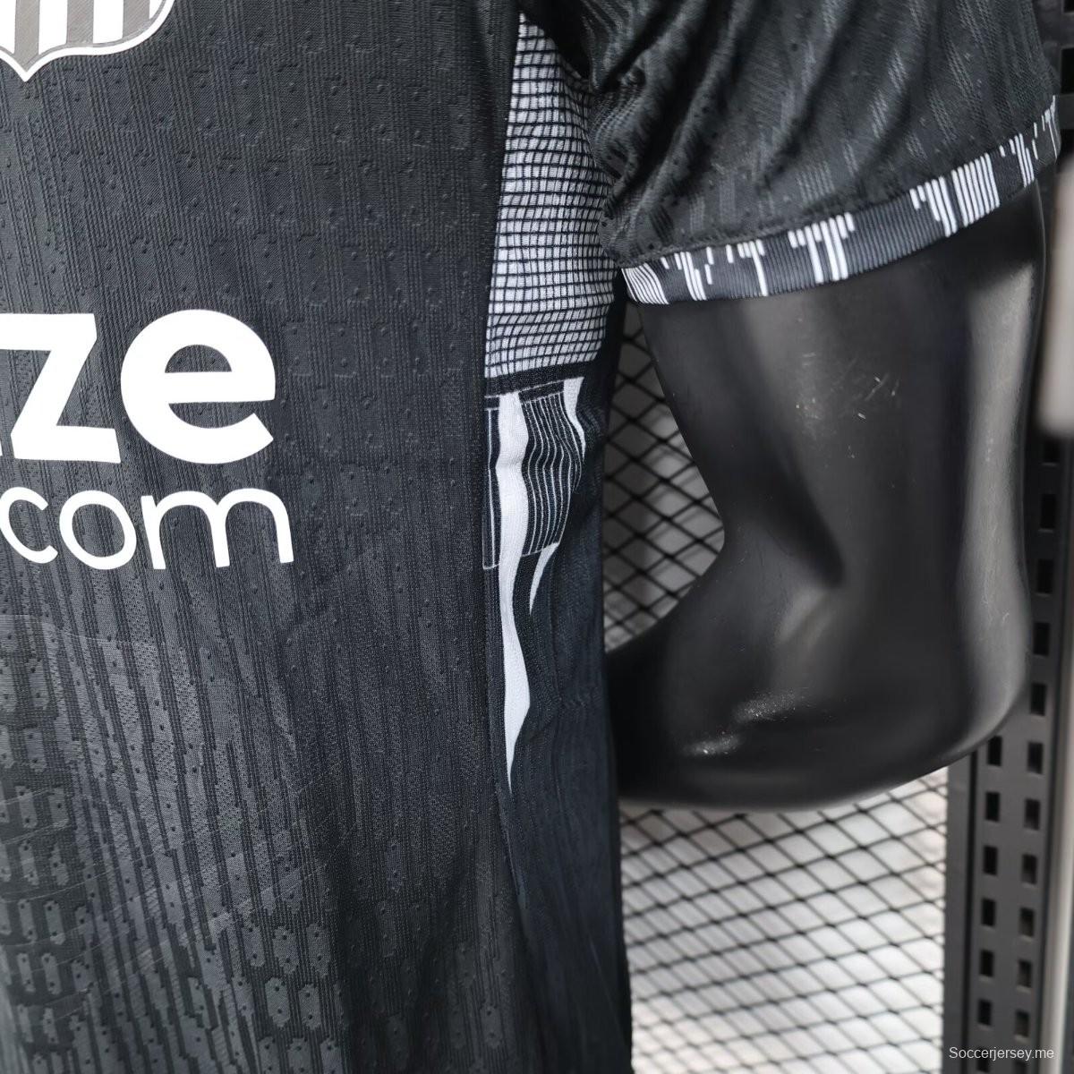 إصدار اللاعب 25/26 قميص نادي سانتوس لكرة القدم أسود بنقشة هندسية