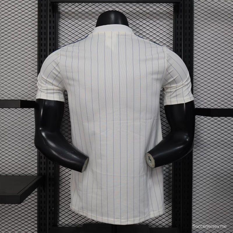 نسخة اللاعب 25/26 قميص تشيلسي أديداس أديداس أيقونات تشيلسي الأصلية باللون الأبيض