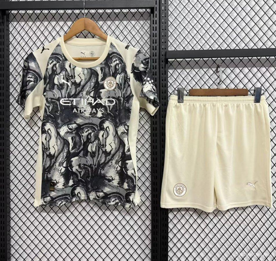 25/26 قميص خاص لمانشستر سيتي 2026 "عام الحصان" للأطفال