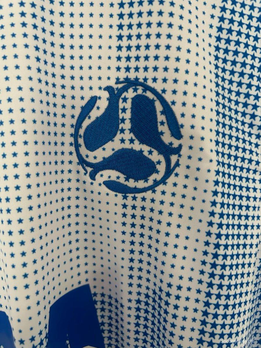 قميص الولايات المتحدة الأمريكية 2026 أزرق/أبيض قبل المباراة