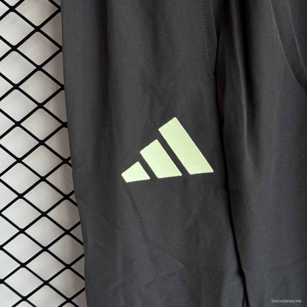 25/26 ريال مدريد أسود/أخضر سترة واقية بسحاب كامل + بنطال طويل