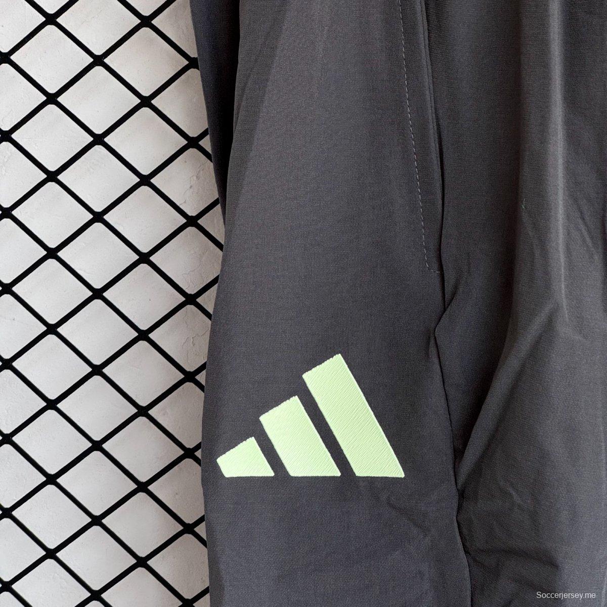 25/26 ريال مدريد سترة واقية خضراء بسحاب كامل + سروال طويل