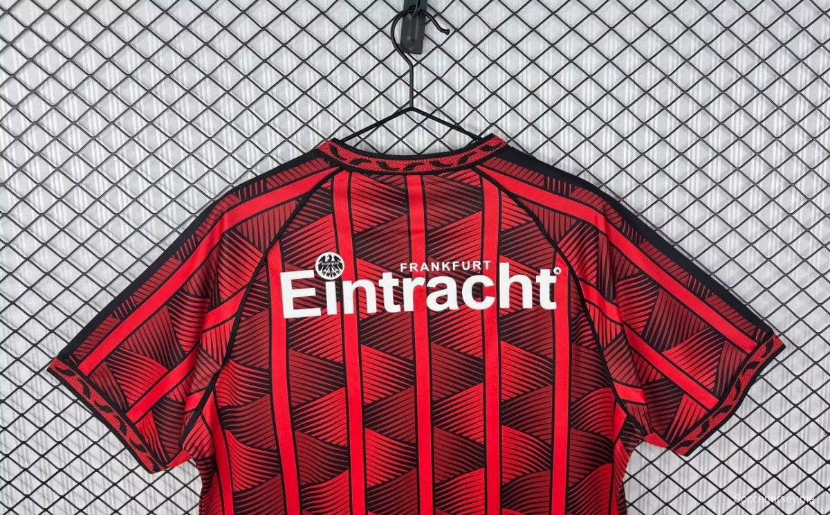 قميص ملعب آينتراخت فرانكفورت 95/96 ريترو 95/96