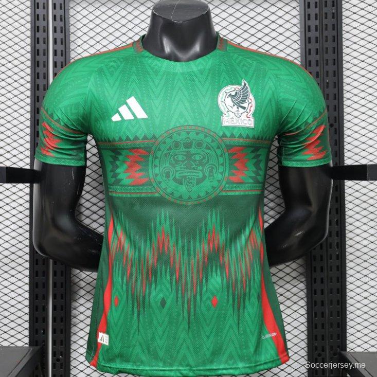 قميص الفريق الأول الخاص بالمباريات على أرضه من الإصدار الخاص "Player Version 2026 Mexico Green"