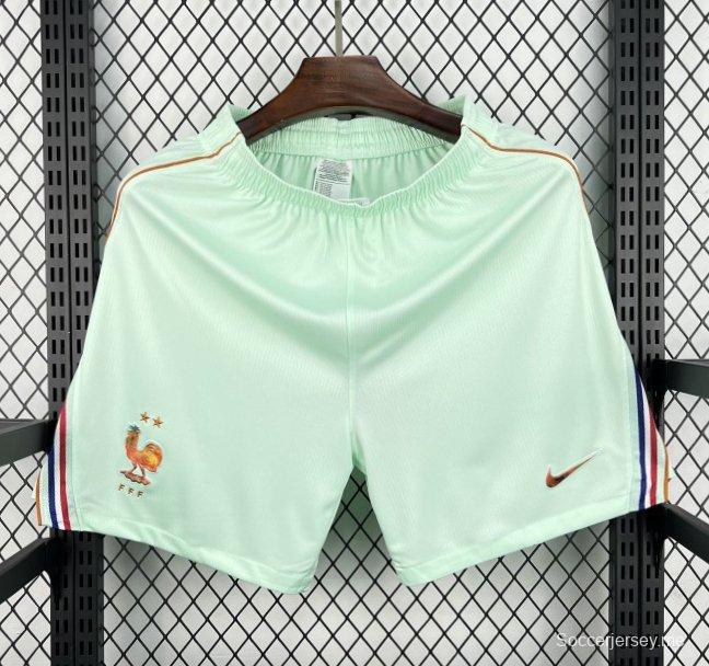 شورتات المنتخب الفرنسي للرجال للمباريات خارج أرضه في كأس العالم 2026